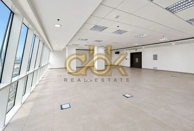64031703 - Property Image 3