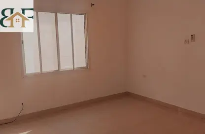 Apartment - 1 Bathroom for rent in New Salata - Salata - Doha