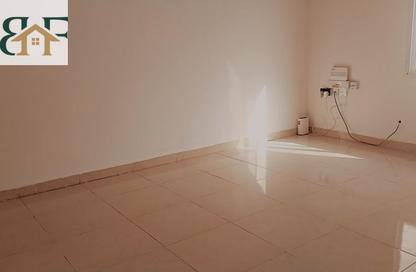 Apartment - Studio - 1 for rent in New Salata - Salata - Doha