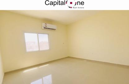 Apartment - 2 Bedrooms - 2 Bathrooms for rent in Bu Hamour Street - Abu Hamour - Doha