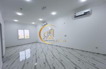 Apartment - 2 Bedrooms - 2 Bathrooms for rent in Madinat Khalifa Building 58 - Madinat Khalifa South - Madinat Khalifa - Doha Apartment - 2 Bedrooms - 2 Bathrooms for rent in Madinat Khalifa Building 58 - Madinat Khalifa South - Madinat Khalifa - Doha