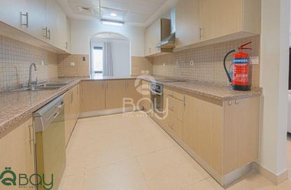 Apartment - 2 Bedrooms - 3 Bathrooms for rent in East Porto Drive - Porto Arabia - The Pearl Island - Doha