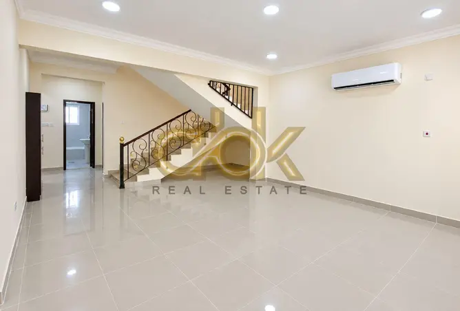 63975216 - Property Image 2