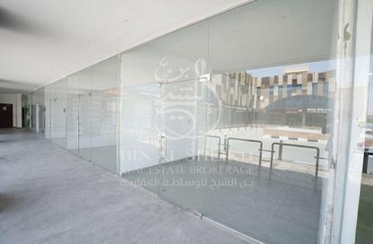 Shop - Studio - 1 Bathroom for rent in Mesaimeer Road - Abu Hamour - Doha