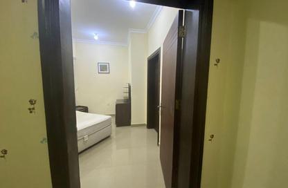 Apartment - 1 Bedroom - 2 Bathrooms for rent in Salaja Street - Doha Al Jadeed - Doha