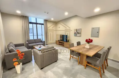 Apartment - 2 Bedrooms - 3 Bathrooms for rent in Giardino Apartments - The Pearl Island - Doha