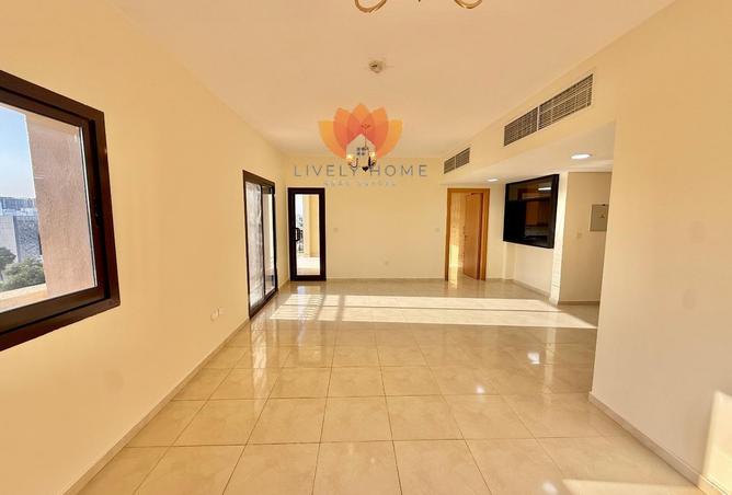 54539269 - صورة العقار 2