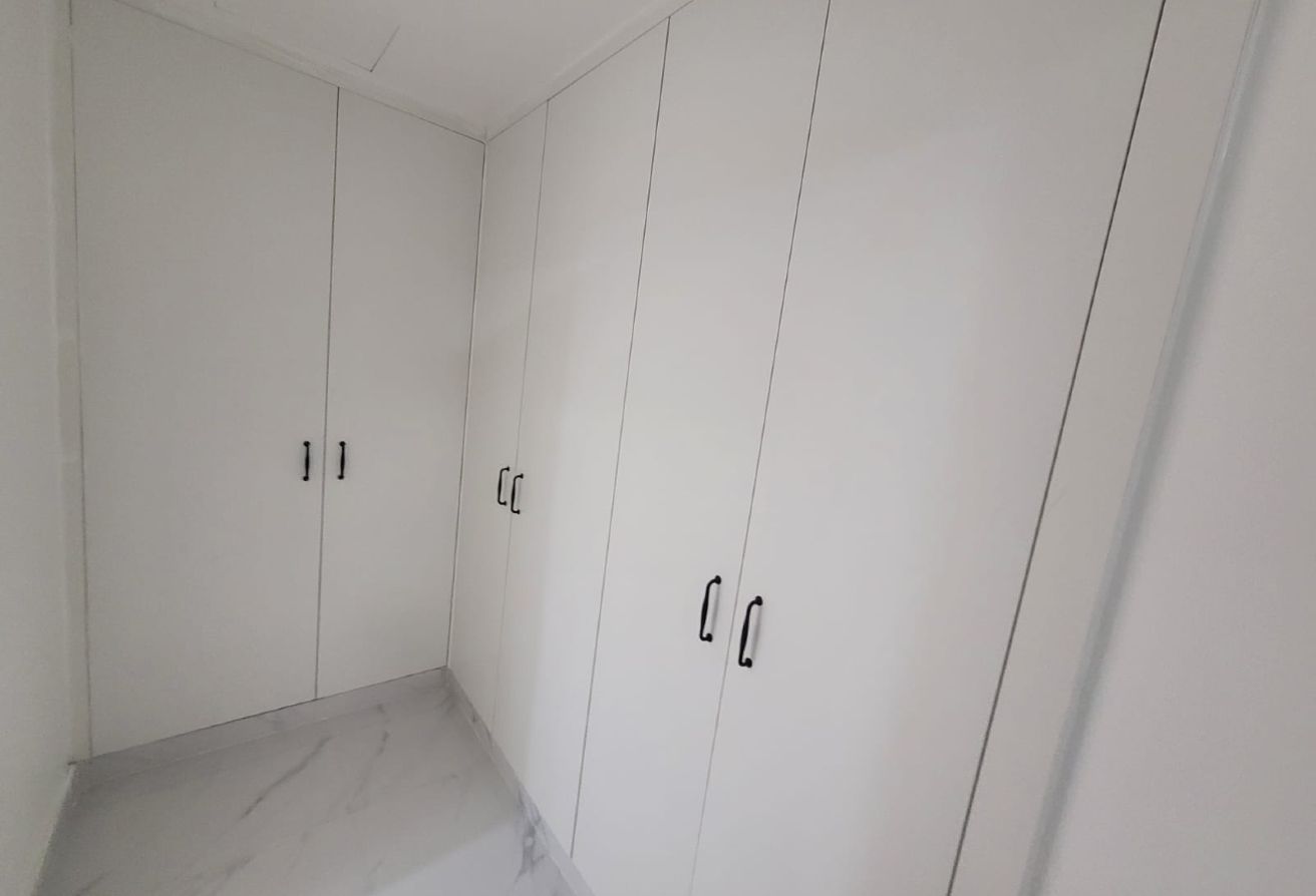 2 BHK nice  full mirina view big holl thumbnail 15