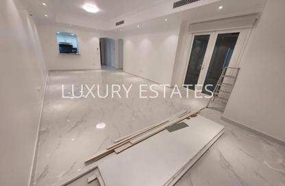 Apartment - 2 Bedrooms - 3 Bathrooms for sale in East Porto Drive - Porto Arabia - The Pearl Island - Doha Apartment - 2 Bedrooms - 3 Bathrooms for sale in East Porto Drive - Porto Arabia - The Pearl Island - Doha