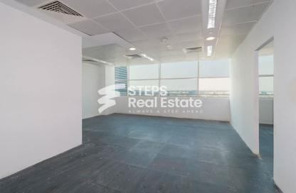 Office Space - Studio - 3 for rent in Al Baraha Tower - Marina District - Lusail