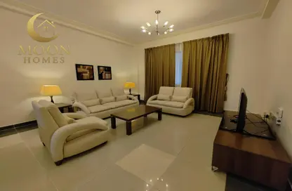 Apartment - 1 Bedroom - 1 Bathroom for rent in Musheireb Apartments - Musheireb - Doha