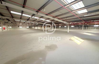 Warehouse - Studio - 2 Bathrooms for rent in Industrial Area 4 - Industrial Area - Industrial Area - Doha
