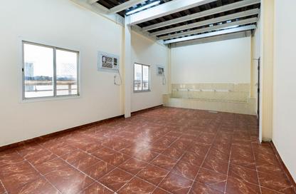 Apartment - 2 Bedrooms - 2 Bathrooms for rent in Abu Nakhla - Doha