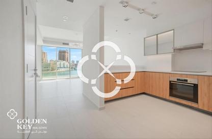 Apartment - 1 Bedroom - 2 Bathrooms for rent in Crystal Residence - Gewan Island - The Pearl Island - Doha