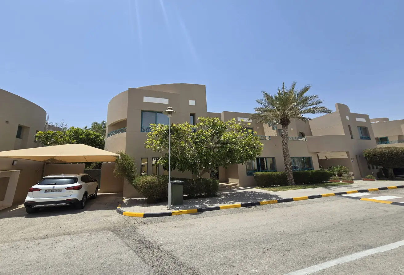 62747435 - Property Main Image