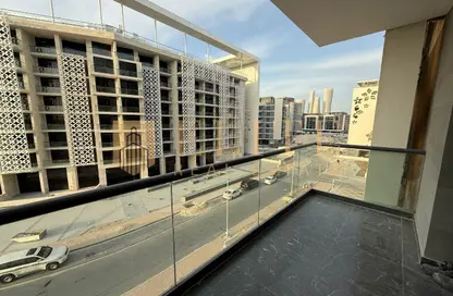 شقة - 2 غرف نوم - 3 حمامات للايجار في عرض البوليفارد - مدينة الياسمين - الوسيل