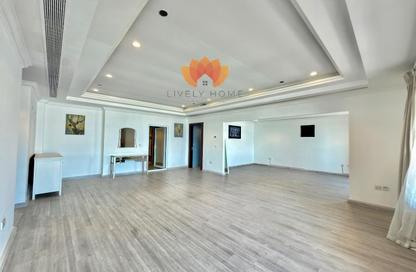 Apartment - 2 - 3 for rent in East Porto Drive - Porto Arabia - The Pearl Island - Doha