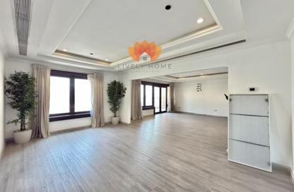 Apartment - 2 - 3 for rent in East Porto Drive - Porto Arabia - The Pearl Island - Doha