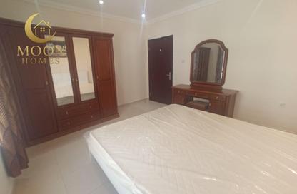 Apartment - 1 Bedroom - 1 Bathroom for rent in Umm Ghuwailina 4 - Umm Ghuwailina - Doha