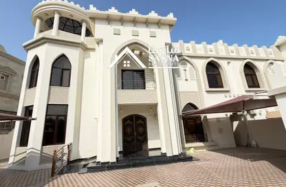 Villa - 6 Bedrooms - 6 Bathrooms for rent in West Bay Lagoon - West Bay Lagoon - Doha