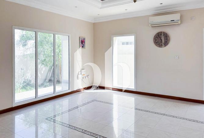 54688351 - Property Main Image