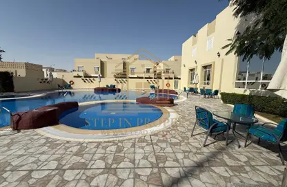 Compound - 5 Bedrooms - 4 Bathrooms for rent in Bu Hamour Street - Abu Hamour - Doha