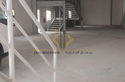 معرض - استوديو - 6 للايجار في القرية اللوجيستية قطر - الوكرة