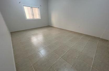 Apartment - 2 Bedrooms - 2 Bathrooms for rent in Fereej Bin Mahmoud South - Fereej Bin Mahmoud - Doha