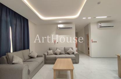 Apartment - 3 Bedrooms - 3 Bathrooms for rent in Fereej Kulaib - Doha