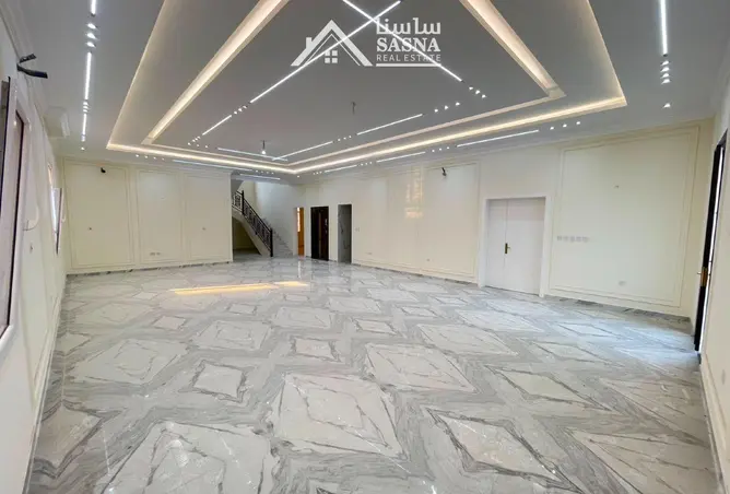57728804 - Property Image 2