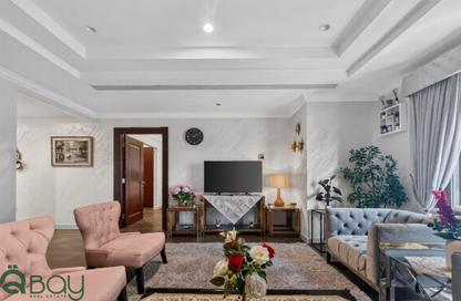 Apartment - 2 Bedrooms - 3 Bathrooms for rent in West Porto Drive - Porto Arabia - The Pearl Island - Doha