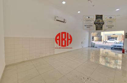 Shop - Studio - 1 Bathroom for rent in Najma Street - Najma - Doha