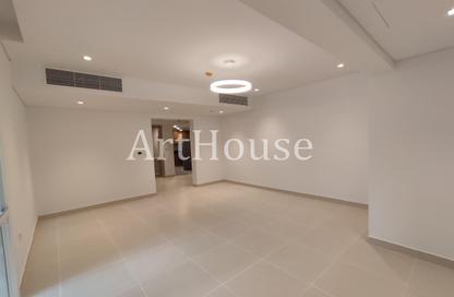 Apartment - 2 Bedrooms - 3 Bathrooms for rent in Corniche Road - Corniche Road - Doha Apartment - 2 Bedrooms - 3 Bathrooms for rent in Corniche Road - Corniche Road - Doha