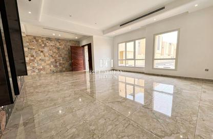 Villa - 7 Bedrooms - 7+ Bathrooms for rent in Al Ebb - Al Kheesa - Umm Salal Mohammed