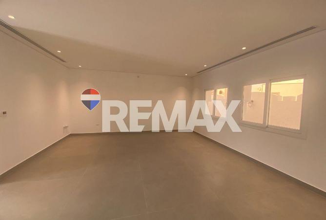 1006308 - Property Image 2