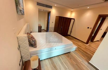 Apartment - 2 Bedrooms - 3 Bathrooms for rent in Al Sadd Road - Al Sadd - Doha Apartment - 2 Bedrooms - 3 Bathrooms for rent in Al Sadd Road - Al Sadd - Doha