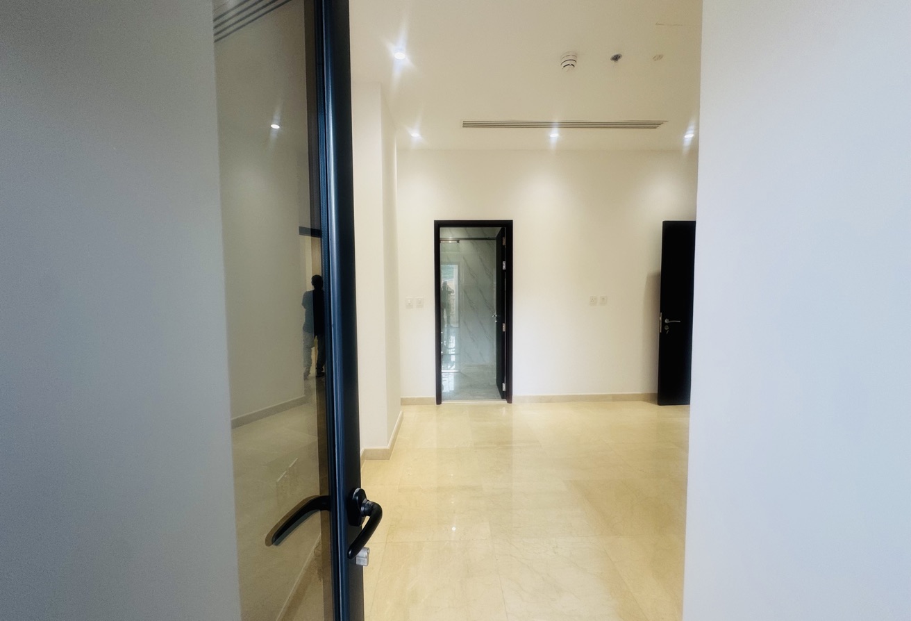 3 BHK UNFURNISHED APARTMENT FOR RENT | FOX HILLS thumbnail 14