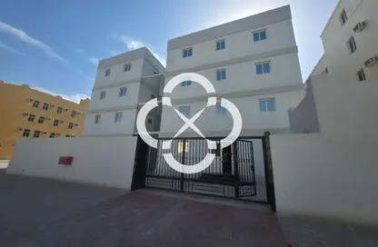 سكن عمال - استوديو - 8 حمامات للايجار في أم صلال محمد - مدينة أم صلال - الدوحة