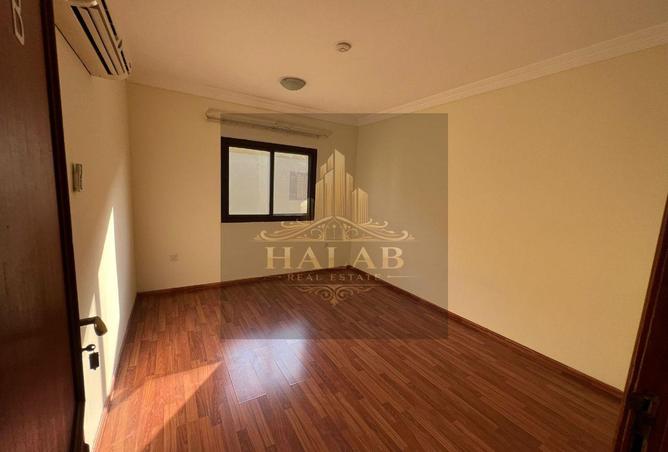 54199383 - Property Main Image