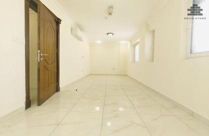 Apartment - 3 Bedrooms - 3 Bathrooms for rent in Al Jazeera Street - Fereej Bin Mahmoud North - Fereej Bin Mahmoud - Doha