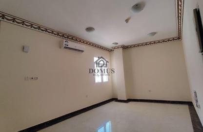 Apartment - 2 Bedrooms - 2 Bathrooms for rent in Thabit Bin Zaid Street - Al Mansoura - Doha Apartment - 2 Bedrooms - 2 Bathrooms for rent in Thabit Bin Zaid Street - Al Mansoura - Doha