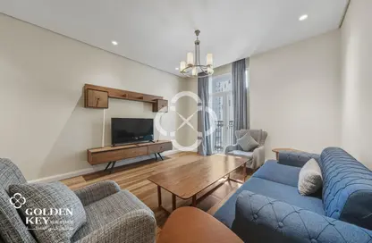 Apartment - 2 Bedrooms - 3 Bathrooms for sale in Floresta Gardens - Floresta Gardens - The Pearl Island - Doha