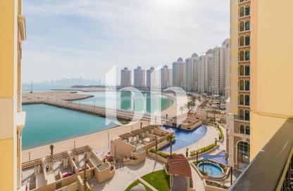Apartment - 3 - 4 for rent in Viva East - Viva Bahriyah - The Pearl Island - Doha