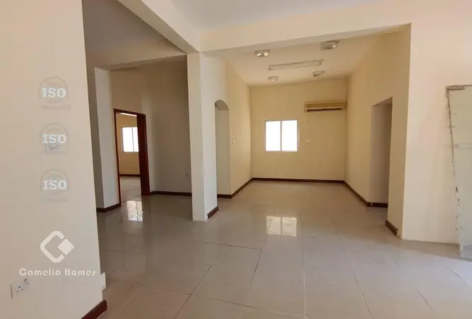 63644347 - Property Image 3