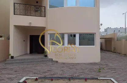 Villa - 4 Bedrooms - 3 Bathrooms for rent in Muraikh - AlMuraikh - Doha