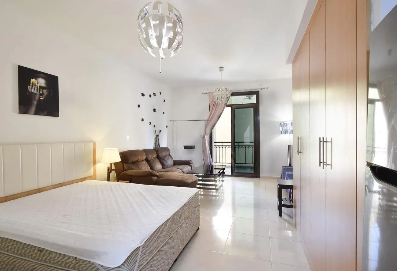 63588163 - Property Main Image