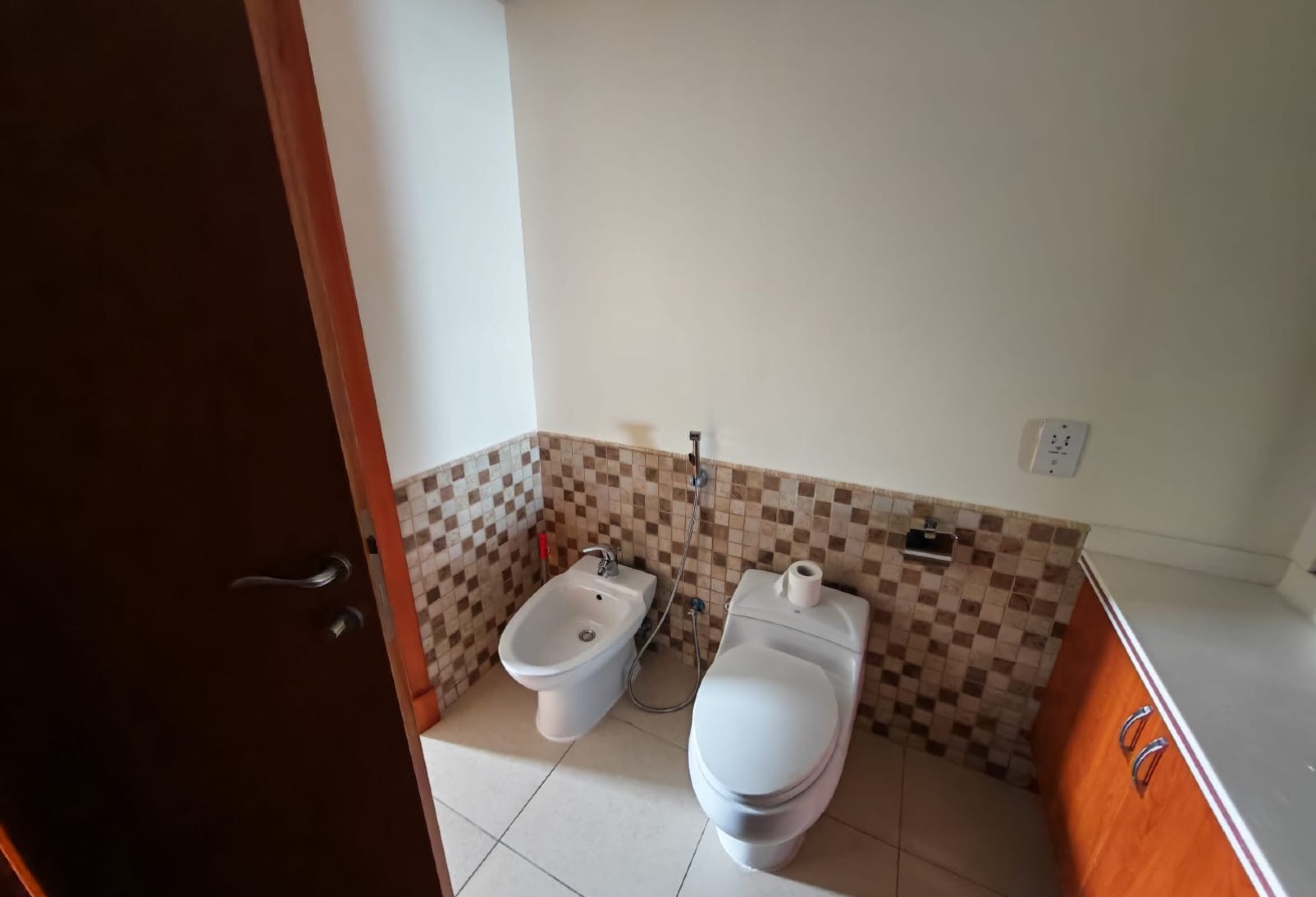 1BR Apartment | Marina Sea View | Great deal thumbnail 5