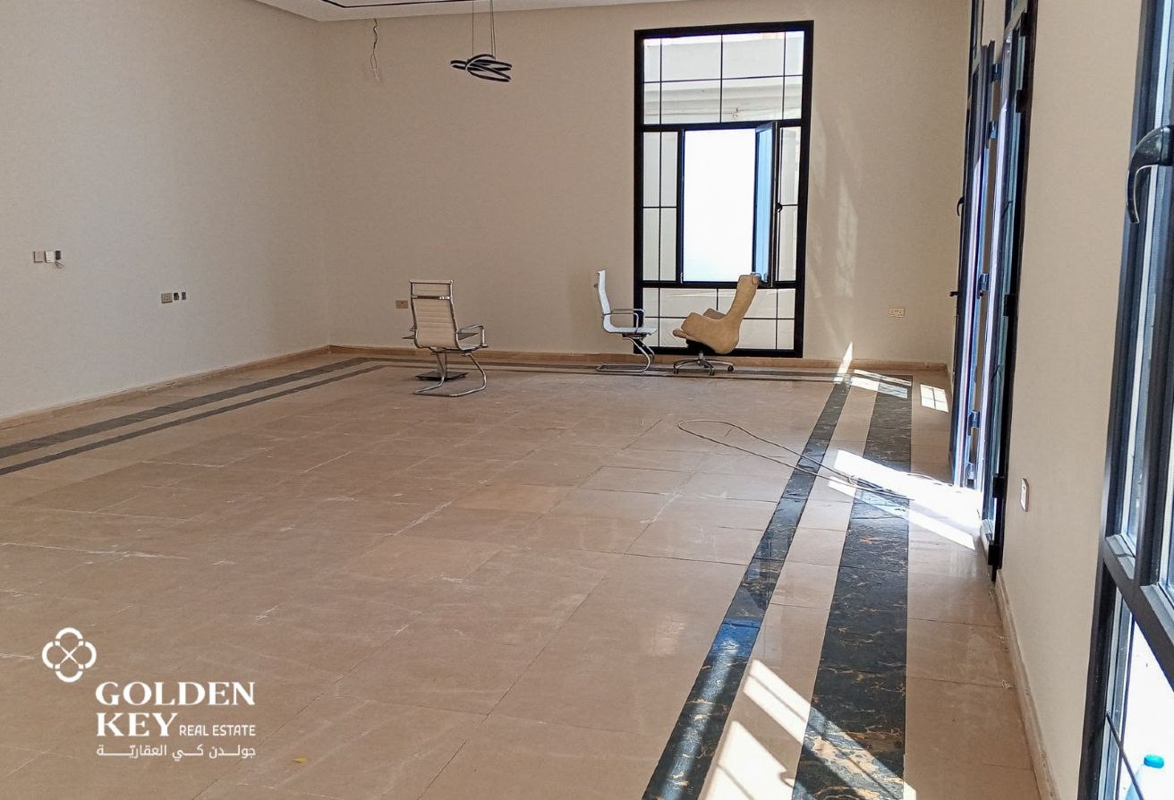 8 Master Bedrooms with Outdoor Majlis |Al Gharrafa