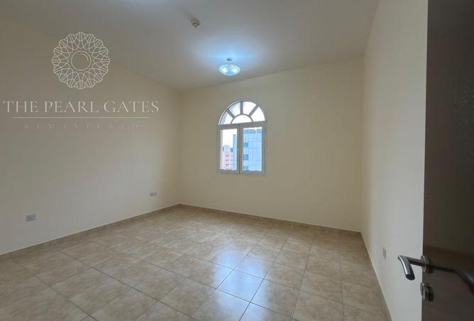 53004902 - Property Image 2