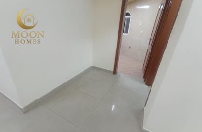 Apartment - 3 Bedrooms - 3 Bathrooms for rent in Al Mansoura - Al Mansoura - Doha